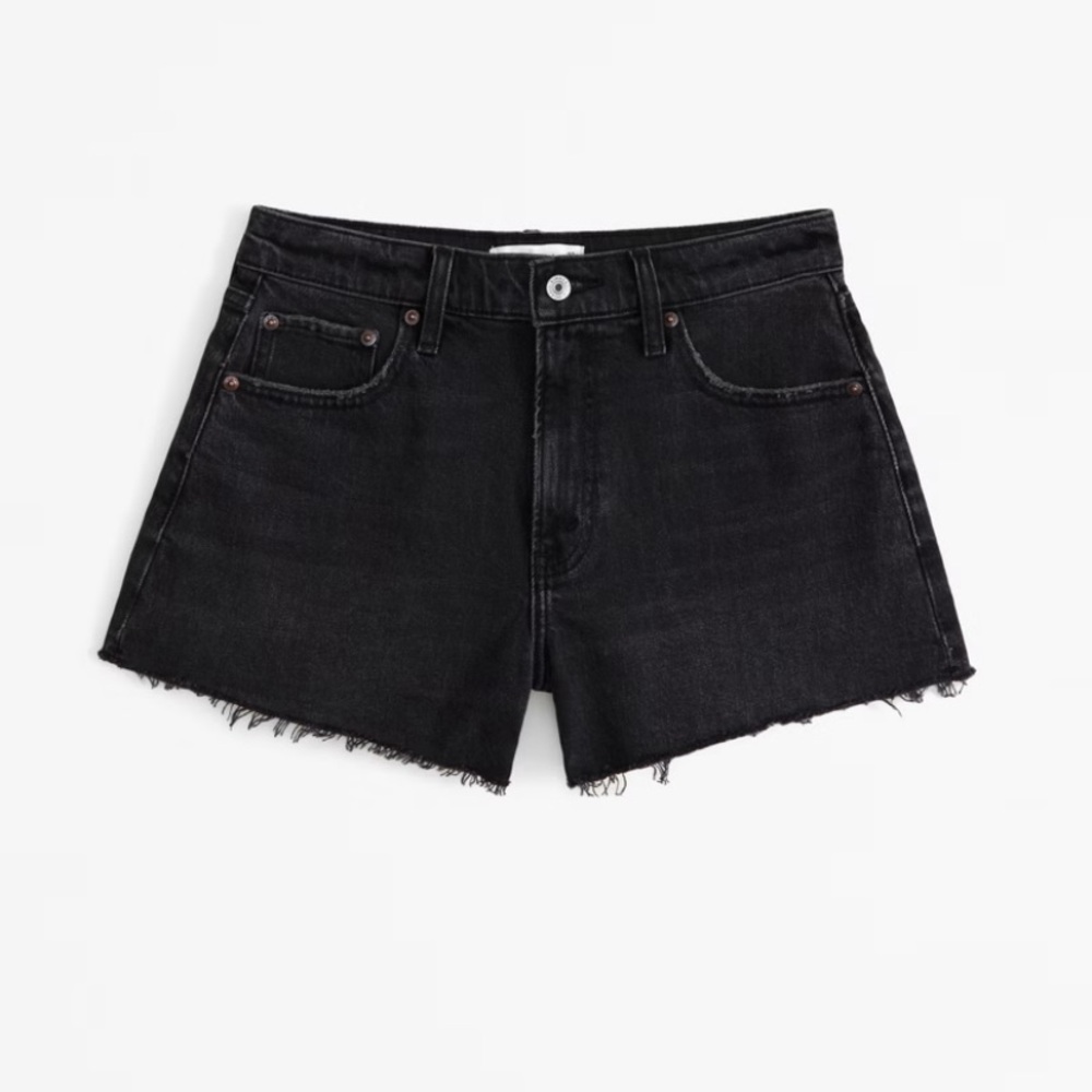 Abercrombie and Fitch “The 90s High Rise Cutoff” Short (Curve Love)